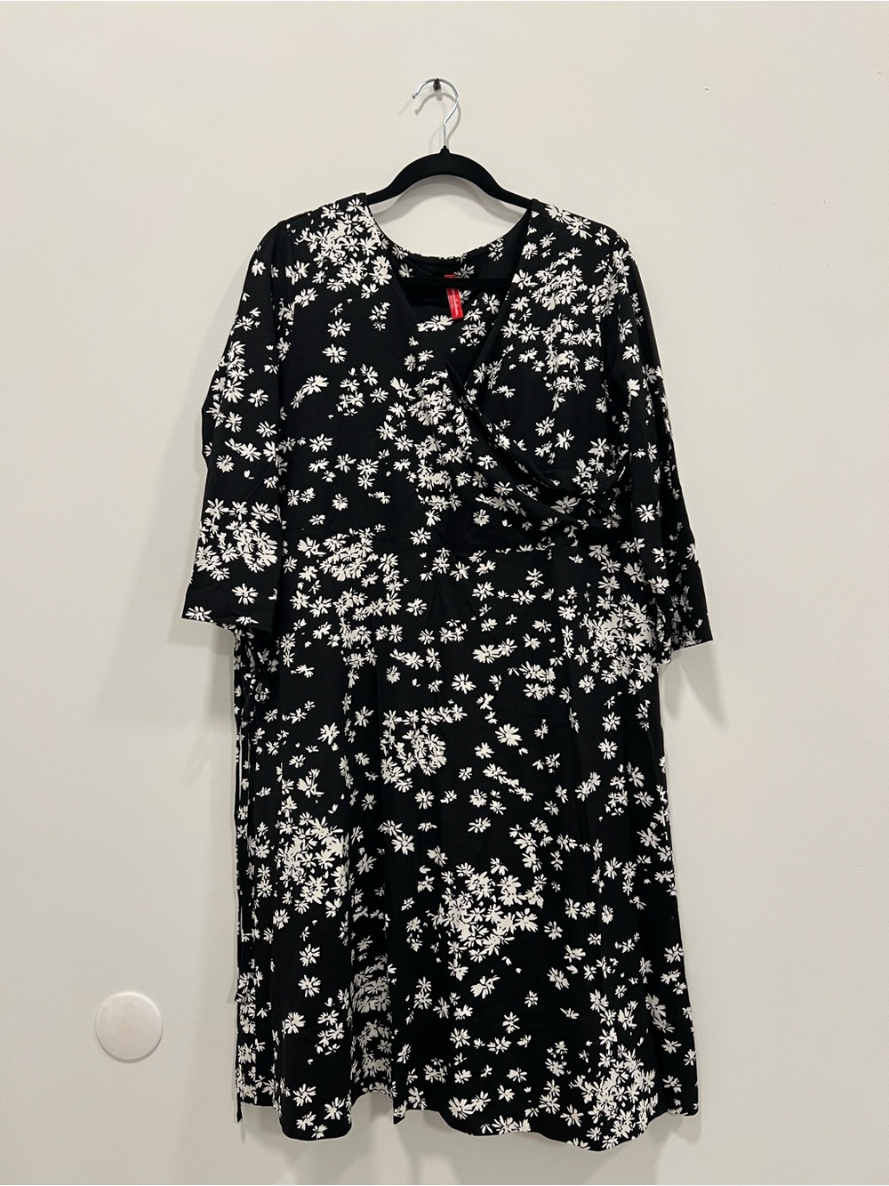 Hanna Andersson Black and White Floral Wrap Midi Dress